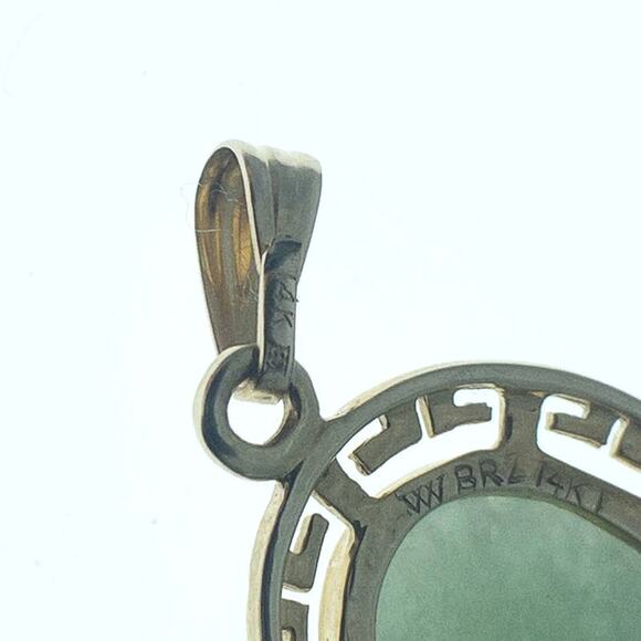 14K Yellow Gold Green Jade Cabachon Pendant Greek Key 3 grams - Picture 6 of 13